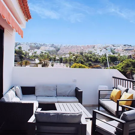 Apartment 3 Bedroom Penthouse *