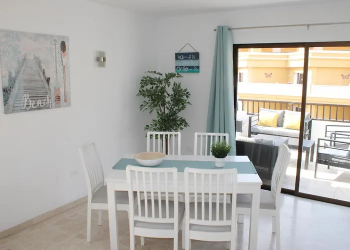 公寓 3 Bedroom Penthouse 阿德耶